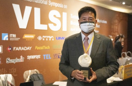 evo视讯光电董事长彭双浪荣获潘文渊文教基金会 ERSO Award